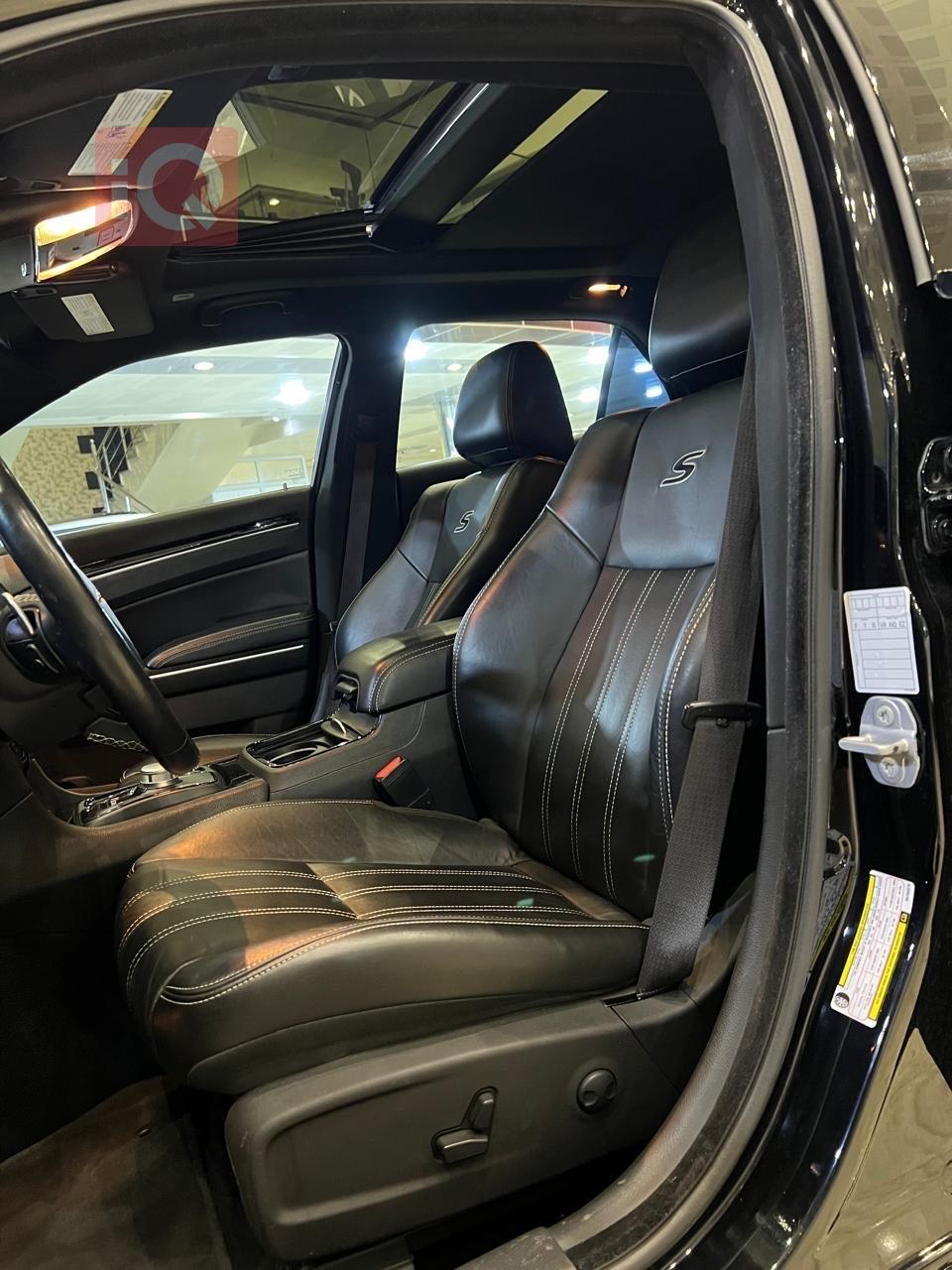 Chrysler 300